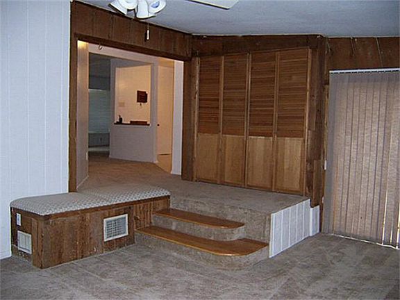 4th image of 3413 Katrine St