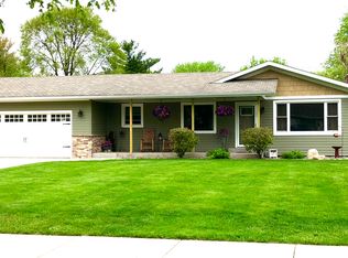2004 Statz Ave, Eau Claire, WI 54703