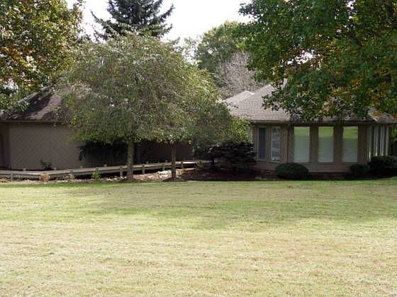 1st image of 10208 El Pinar Dr