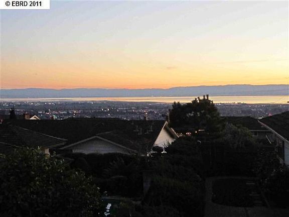 2nd image of 2488 Harborview Dr