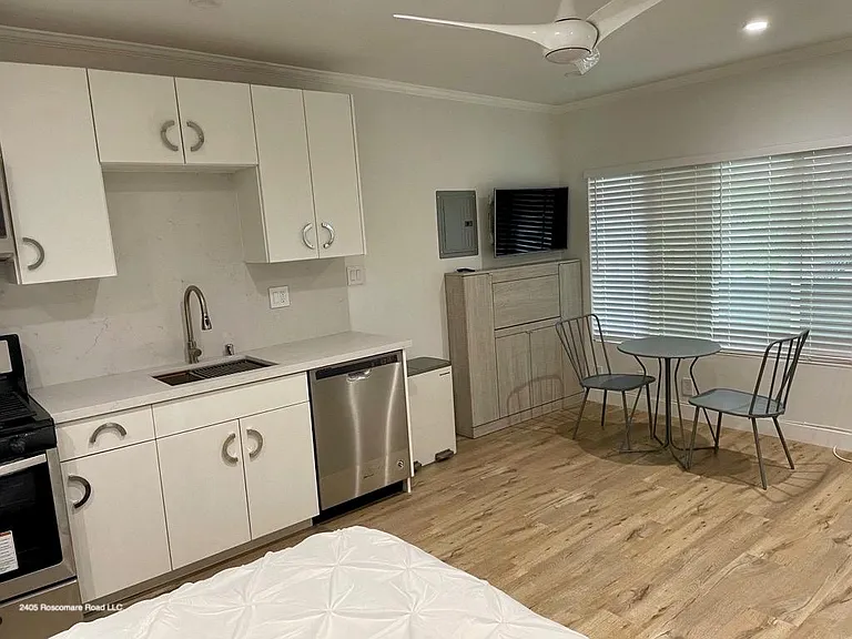 Apartment 18