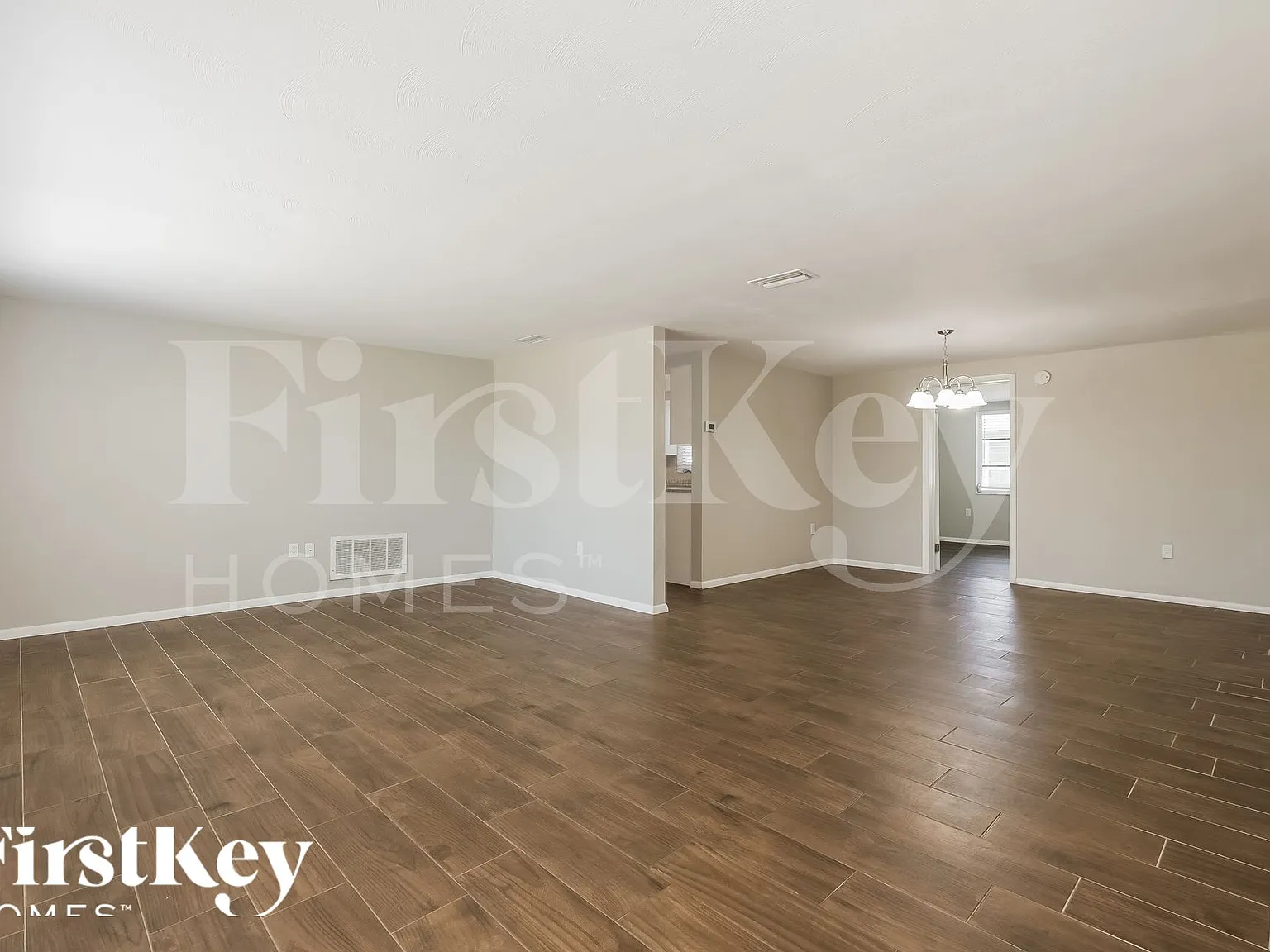 3 bed, 2.0 bath, 1426 sqft, $1,870 — Photo 4