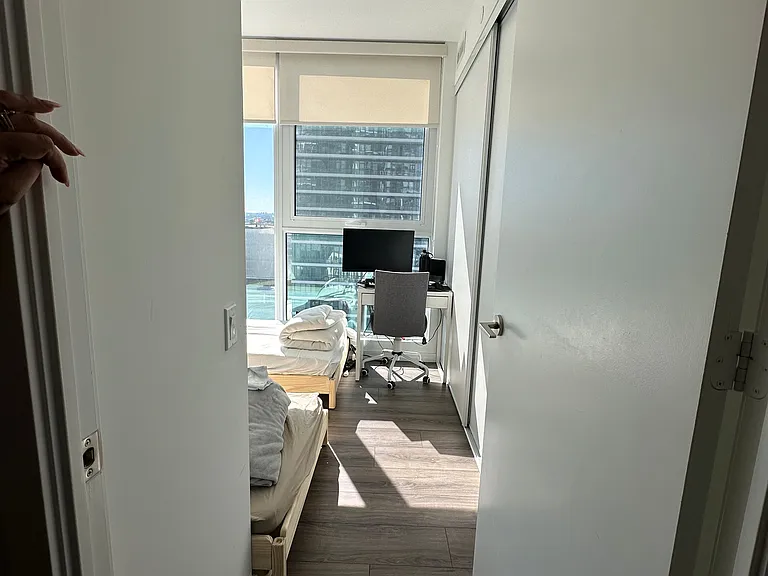 1000 Portage Pkwy #911 — Photo 5
