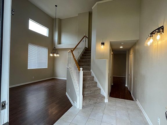3rd image of 891 Camino Del Sol
