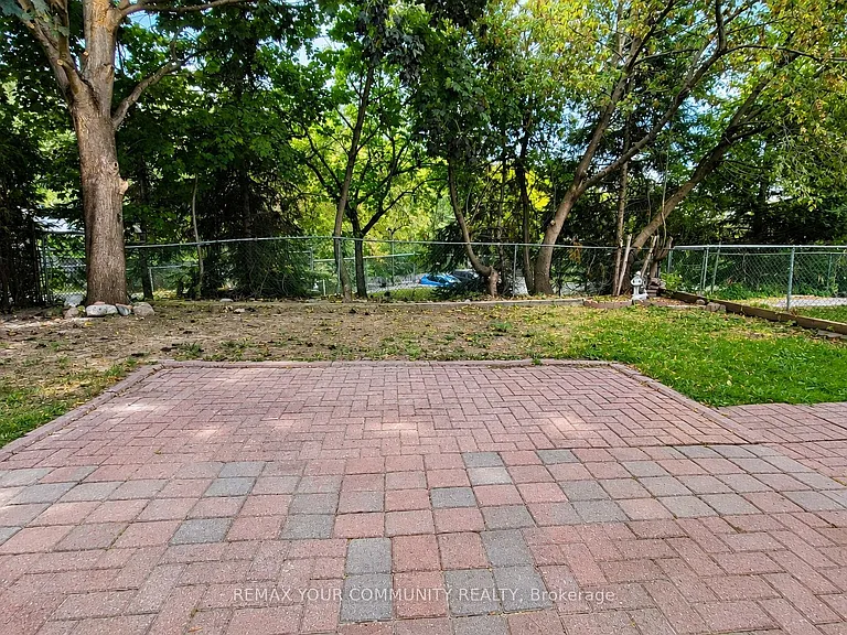 95 Maplegrove Ave #BSM — Photo 13