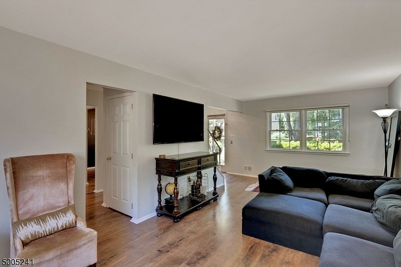 318 Ascot Ln, Bridgewater, NJ 08807 Zillow