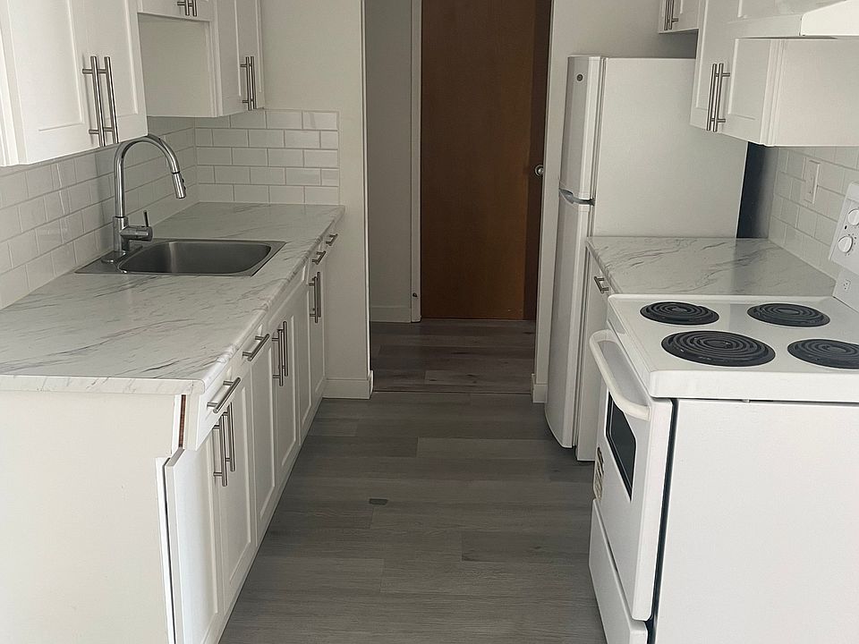 1st image of 430 Ash St #Bf6d9faab