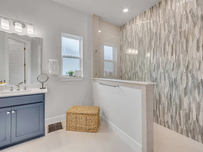 8517 Grenadier Dr — Photo 18