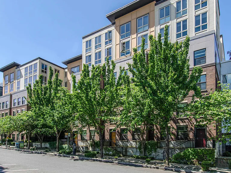 Alcyone Apartments Building