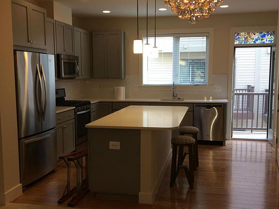 2nd image of 16333 Decker Pl