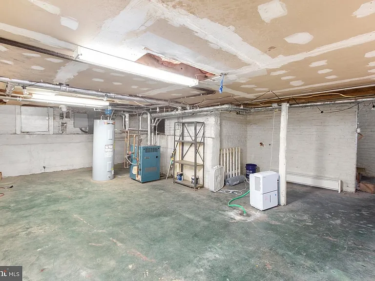 1404 Washington Ave — Photo 37