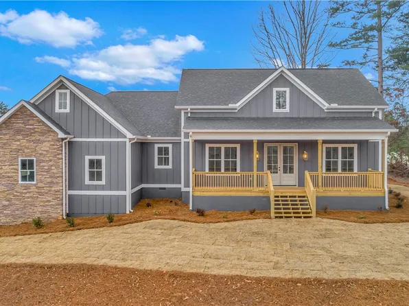 3 Drifter Ln, Salem, SC 29676