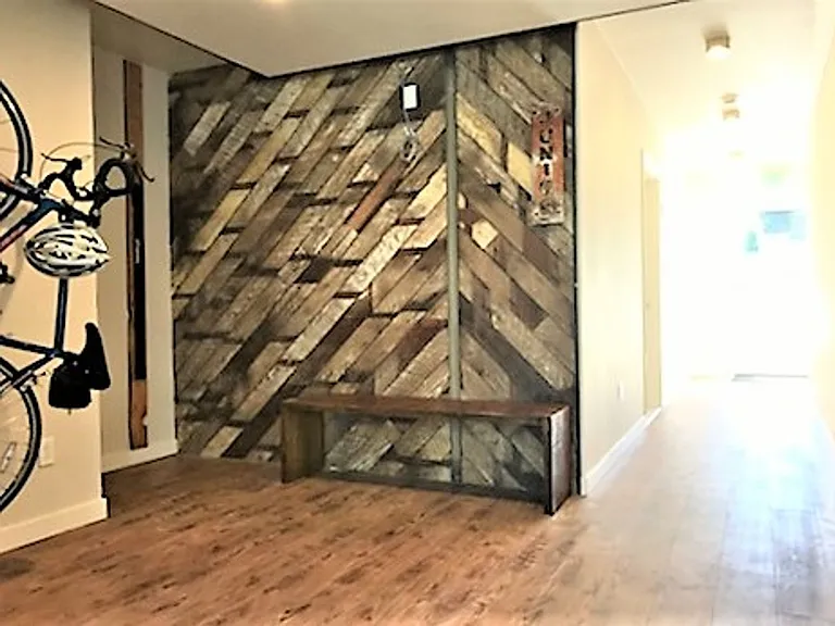 Junior Apartments — Photo 8