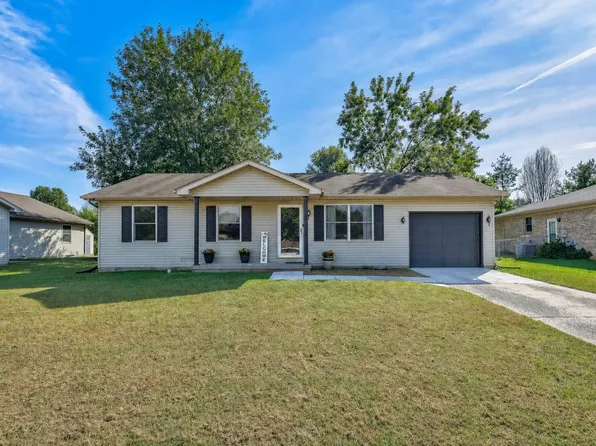 6177 Glacier Dr, Newburgh, IN 47630