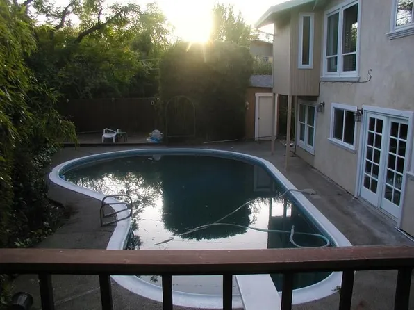 7600 Scenic Ct, Fair Oaks, CA 95628