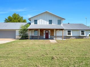 626 Signal Rd, Quinlan, TX 75474