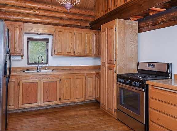 2nd image of 7785 Curtis Ln