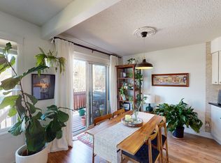 2411 3rd Ave NW #1, Calgary, AB T2N0L2