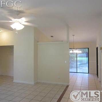 3rd image of 218 NE 10th Pl