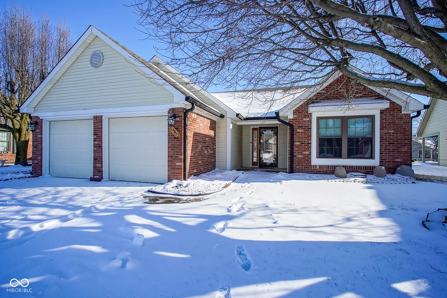 10953 Mount Vernon Trl N photo 1