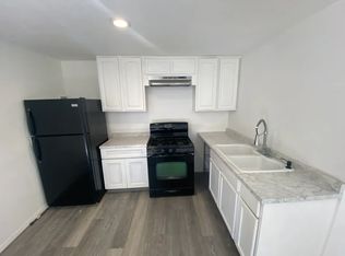 2219 S Van Ness Ave #B, Santa Ana, CA 92707