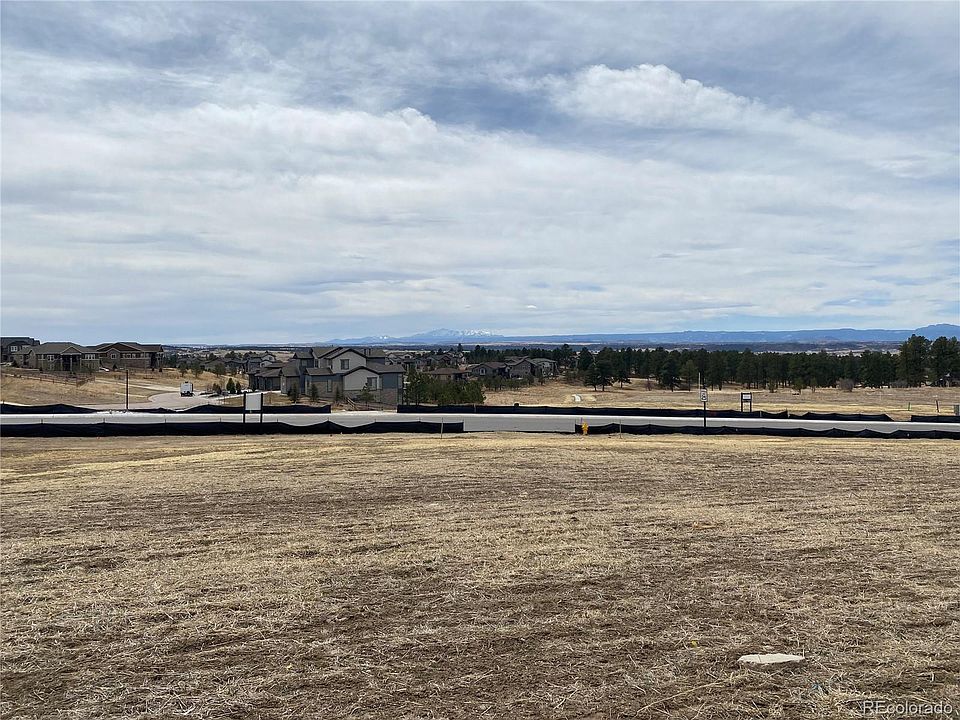 2nd image of 9825 Majestic Oak Dr