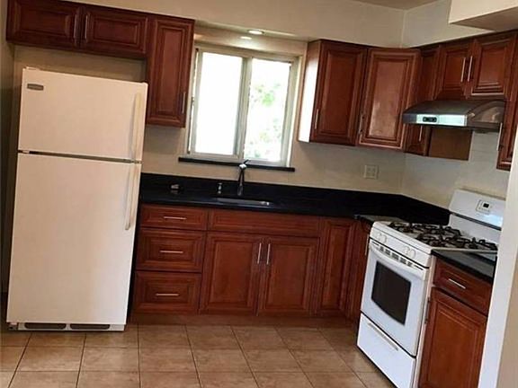 4th image of 1421 67th St #2F