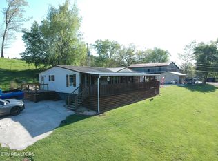 1267 Oxford Hollow Rd, New Tazewell, TN 37825