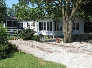 305 W Brown St, Fulton, IN 46931