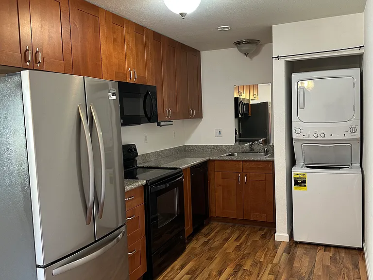 820 Casanova Ave #83 — Photo 1