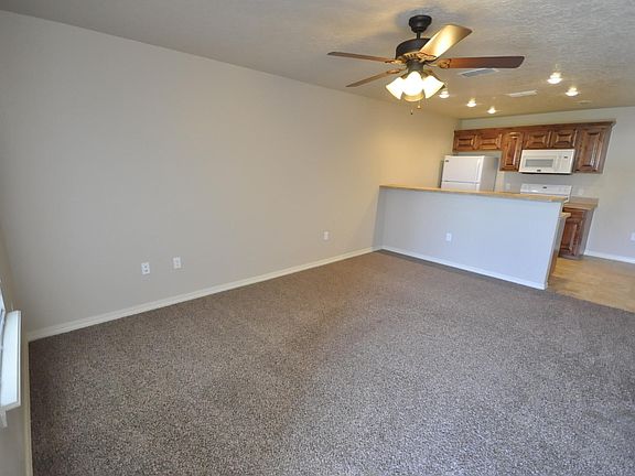 2nd image of 1505 Hickory St APT D