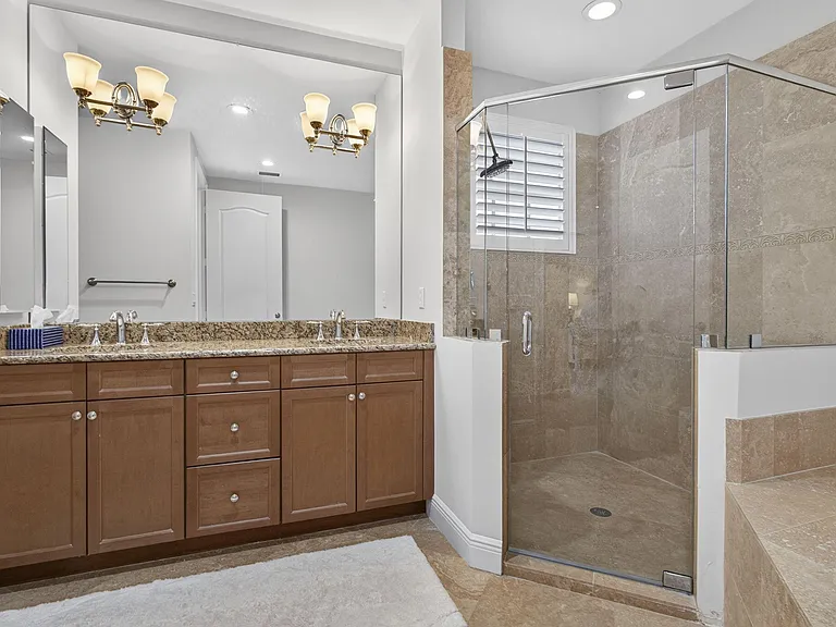 222 Tresana Blvd #44 — Photo 36