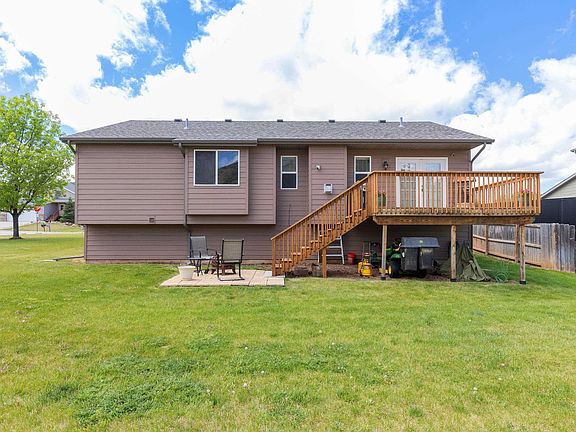 5th image of 14846 Telluride St