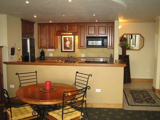 1st image of 1020 15th St APT 36J