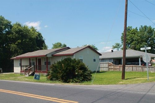 3rd image of 23835 Fleniken Ln