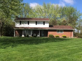 4013 Englewood Dr, Aliquippa, PA 15001