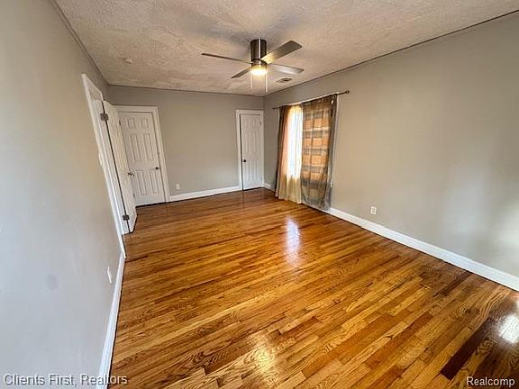 2nd image of 18467 Santa Rosa Dr