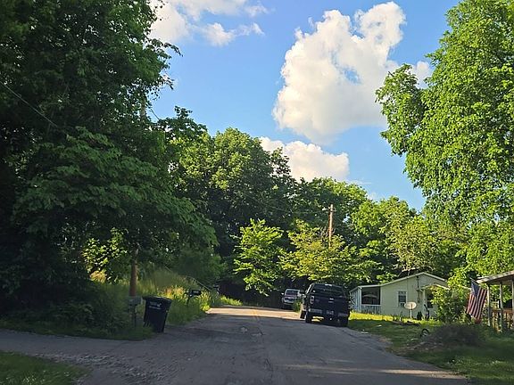 5th image of 2859 Jarman Hollow Rd