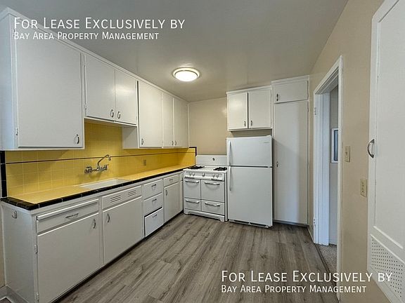3rd image of 5 Aragon Blvd #10