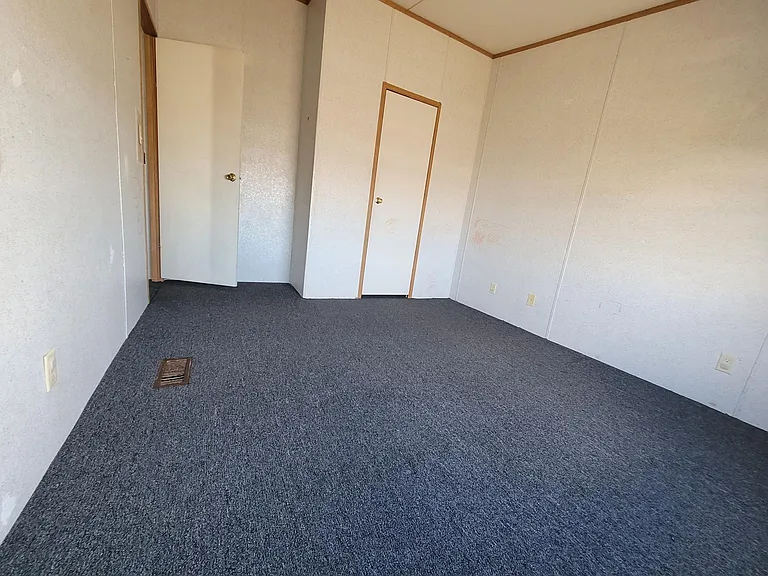 Shady Hill Cir — Photo 6