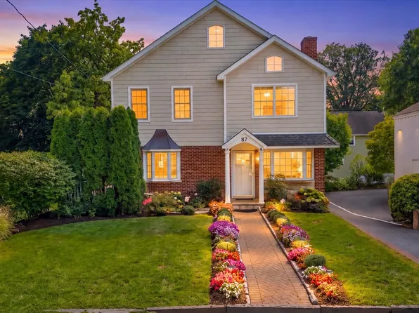 87 Bolton Avenue, White Plains, NY 10605