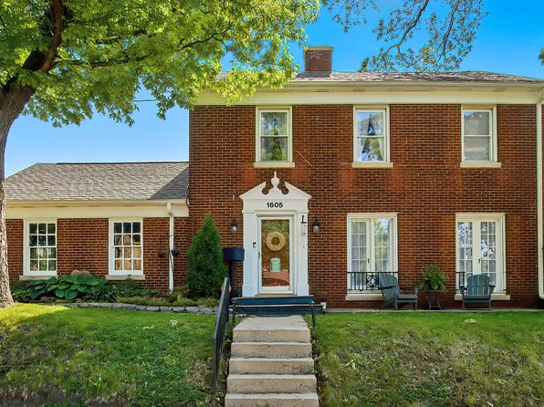 1605 N Jackson St, Waukegan, IL 60085