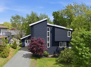 100 Bayview Rd, Halifax, NS B3M 1N9