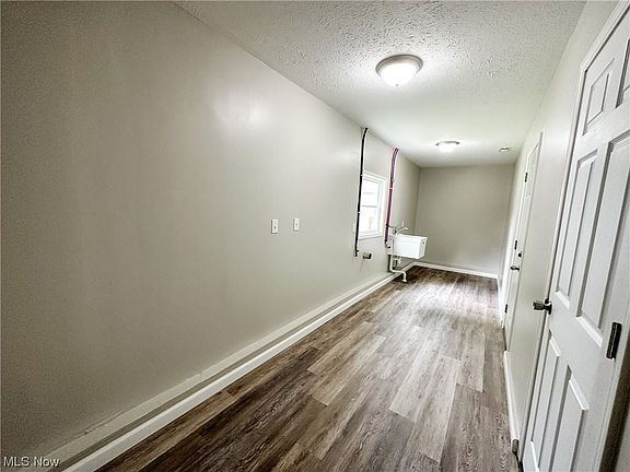 5th image of 6074 Campbell Rd