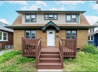 2432 N 55th St, Milwaukee, WI 53210