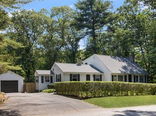 15 Williams Rd, Smithfield, RI 02917