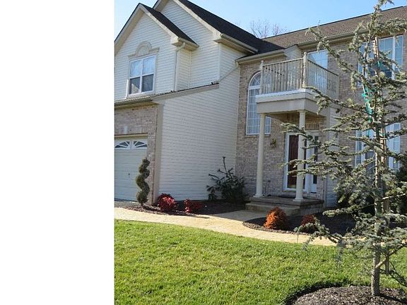 2nd image of 22 Chapman Ln