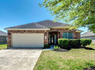 7302 Valentine Ln, Pearland, TX 77584