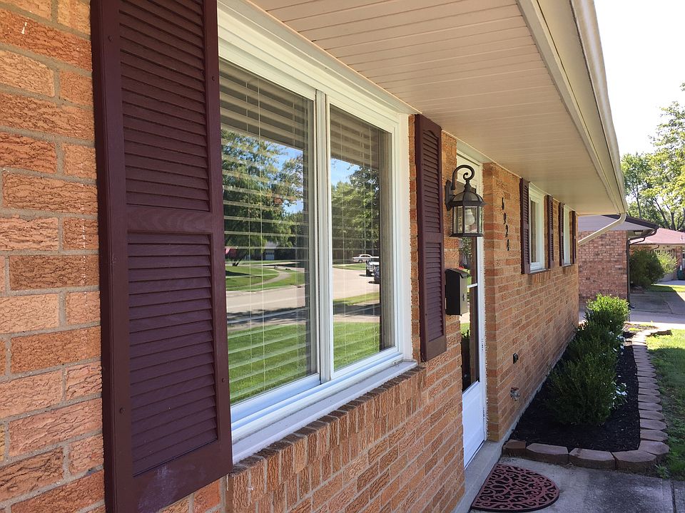 1st image of 6924 Shelcross Dr