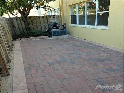 5th image of 11523 NW 80th St